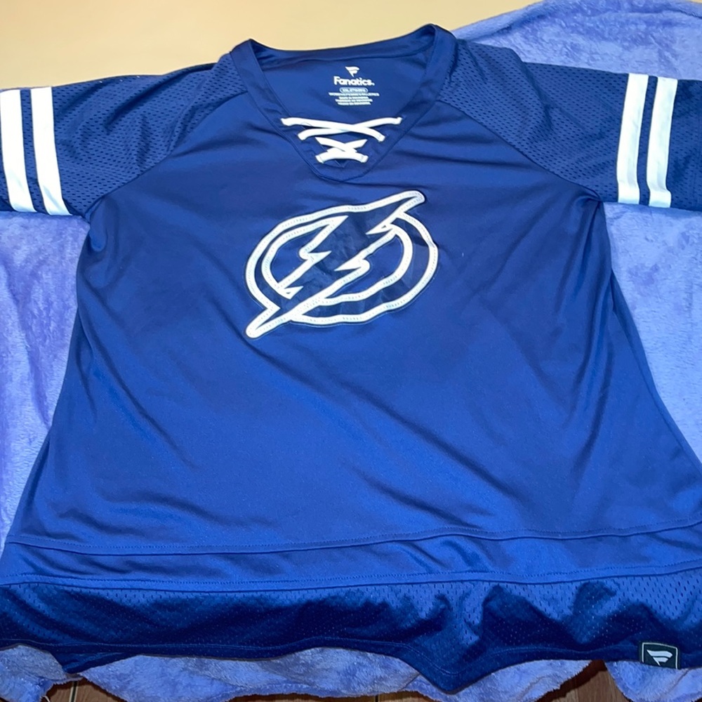 Tampa bay Lightning women’s jersey XXL